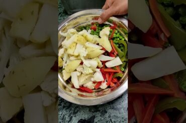 Vegetable curd healthy salad(recipe in the comment section) #youtubeshorts #food #recipe #cooking