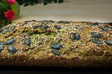 Homemade Broccoli Bread! Healthy and Oil-Free