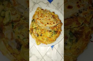 Crispy Egg Paratha #shorts #ytshorts #youtubeshorts #trendingshorts