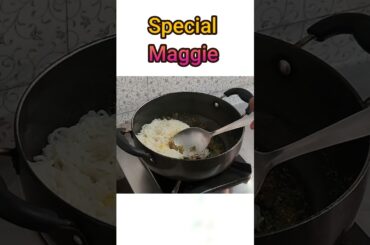 Monday Special || Maggie Recipe || Maggie Making @PoonamYmgr