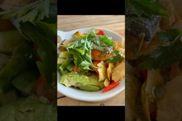 Salmon bowl. #sweetgreens #myversion #salad #salmon #airfryerrecipes #food #lunch #quick #healthy