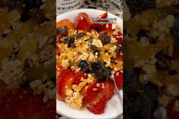 Heathy Snack or Breakfast Idea! #healthy #healthylifestyle #mealprep #sweet #busymomvlog  #health