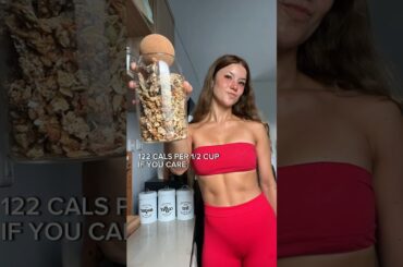 Low calorie granola recipe + high protein + fibre #caloriedeficit #lowcaloriesnacks