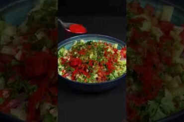 #food #cruchy #papads #salad #healthy #streetfood #indianfood #papad salad aisa kabhi ni khaya hoga