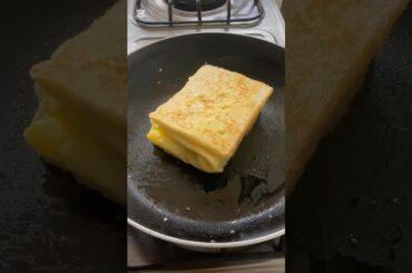 Instant sandwiches making #short #foodclips  #breakfast #sandwsand #breadsandwich #chickensandwich