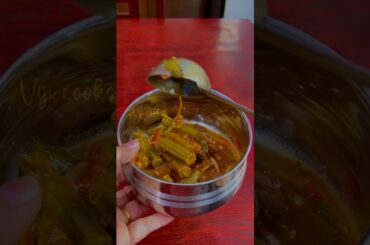 Today Lunchbox recipe: murungakkai sambar with beet root poriyal #shortsfeed #lunchbox #lunchideas