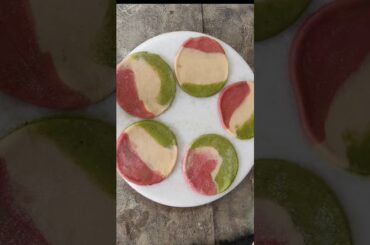 Palak, beetroot tricolour puri #puri #healthybreakfast #shorts #trending #viralvideo #yt #reel