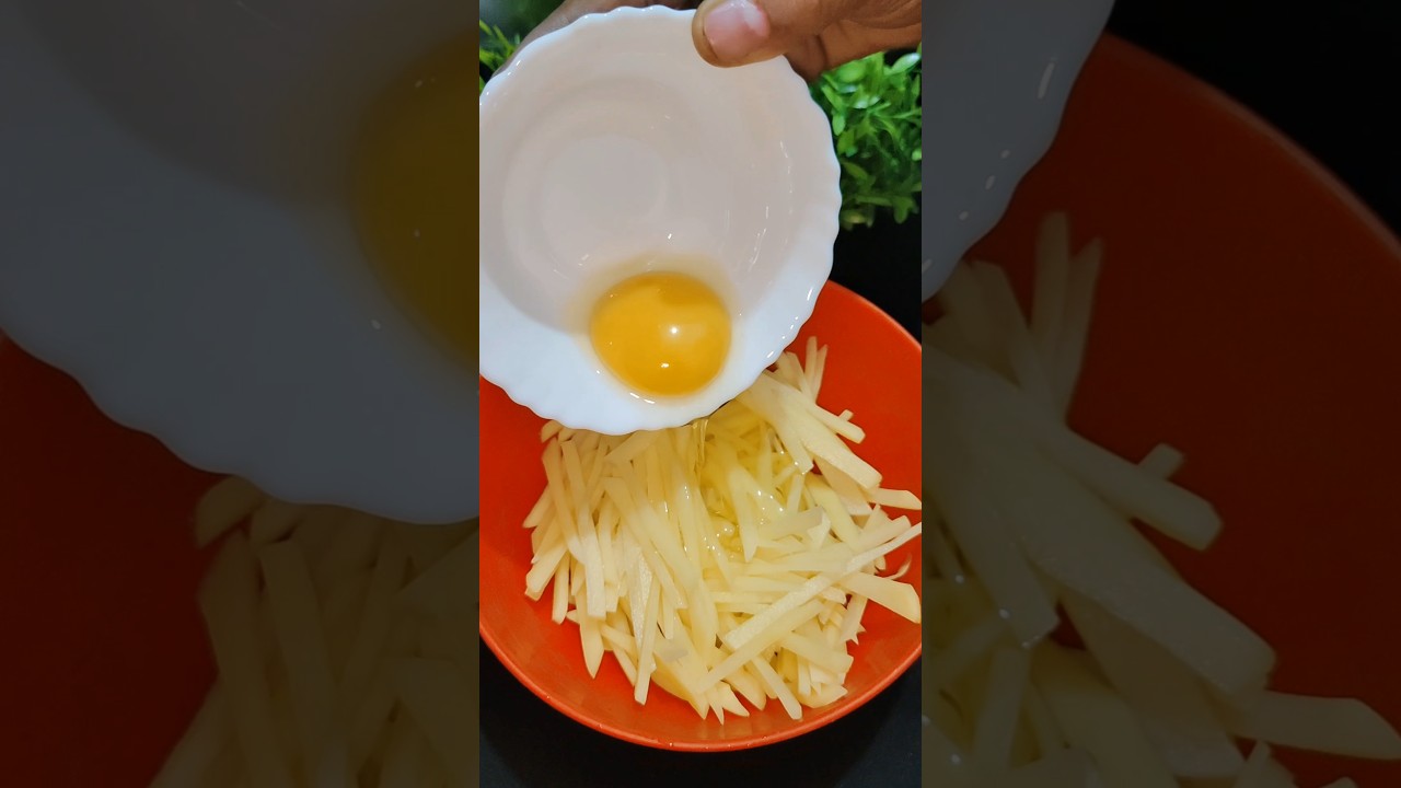 Egg Potato Pakora Recipe | Ramadan 2025 Iftar Special | iftar egg Pakoda #shorts #eggpakoda #recipe Egg Potato Pakora Recipe | Ramadan 2025 Iftar Special | iftar egg Pakoda #shorts #eggpakoda #recipe