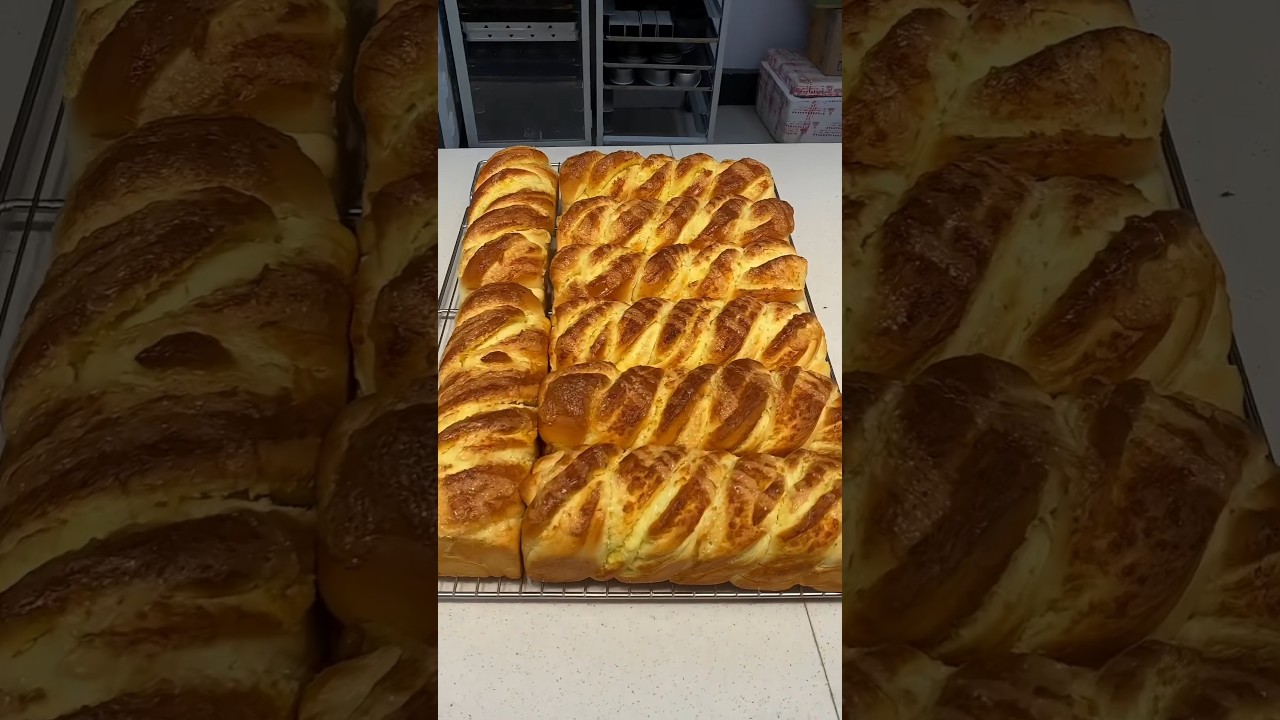 Crispy Bread Roll Recipe Asian Street Food#viral#trending#food#shorts#streetfood#asianfood #bakery Crispy Bread Roll Recipe Asian Street Food#viral#trending#food#shorts#streetfood#asianfood #bakery