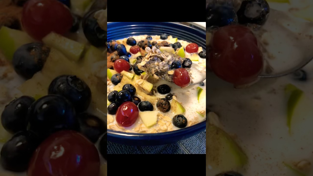 Healthy breakfast | Oats #shorts #ytshorts #breakfast #brunch #healthy #foodlover #berries #recipe Healthy breakfast | Oats #shorts #ytshorts #breakfast #brunch #healthy #foodlover #berries #recipe