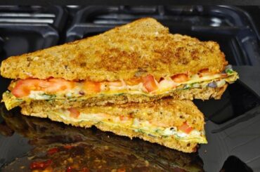 Easy Breakfast Sandwich Recipes Ideas to start your day #sandwichrecipe #easyrecipe #ektaskitchen