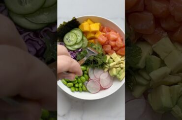 my go-to 20-minute lunch: salmon poke bowl. full recipe on my website linked in bio.