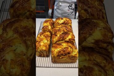 KGFcookingCrispy Bread Roll Recipe Asian Street Food#viral#trending#food#shorts#streetfood#bakery