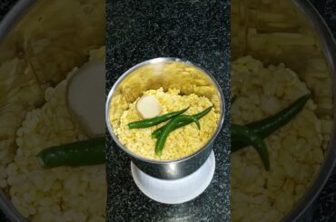 Healthy Moong Dal Vegetable Idli Recipe #shorts #breakfastrecipes #moongdal #idlirecipe #trending