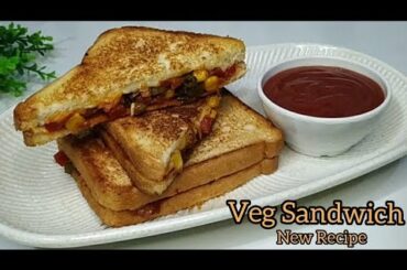 Veg Cheese Sandwich | Crispy Spicy Veg Sandwich Recipe | Easy Breakfast | Street Style Veg Sandwich