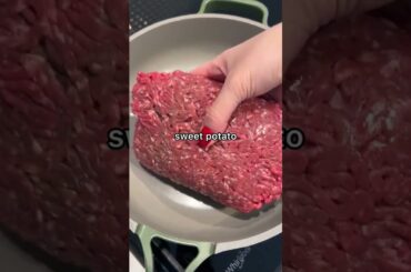 SWEET POTATO BURGER BOWLSHigh proteinFILLINGGG Saucy Carby Totally appropriate for weight loss#fyp