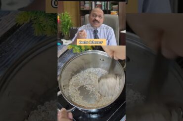 Quick & Easy Oats Breakfast Recipe #oatsrecipe #shorts #reel #youtubeshorts #shortsfeed