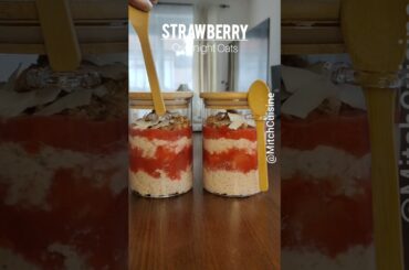Let's meal prep layer overnight oats! #healthyfood #ovrnightoats #healthybreakfastrecipes