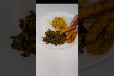 Healthy lunch... Mullangi sambar Pavakai poriyal... #shorts #lunch #ytshorts #food