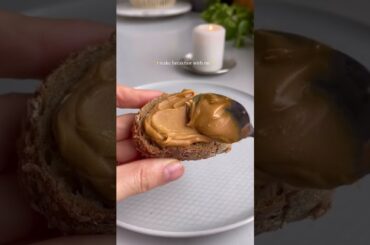 Quick and Healthy Breakfast Ideas with Toast Combinations