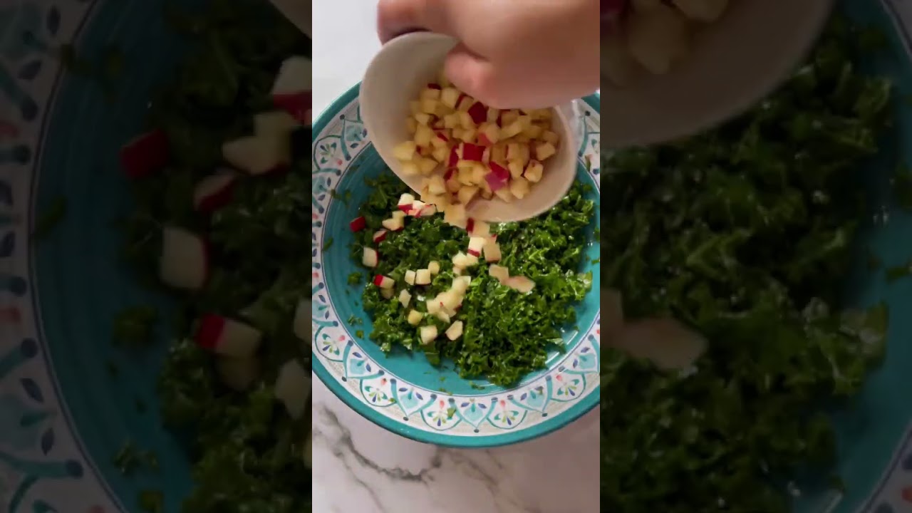 I won’t eat Kale Salad any other way! The BEST #KaleSalad I won’t eat Kale Salad any other way! The BEST #KaleSalad