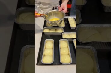 #streetfoodrecipes #breadbaker #food #dessert #streetfood #streetfoodideas #croissant #asianfoodies