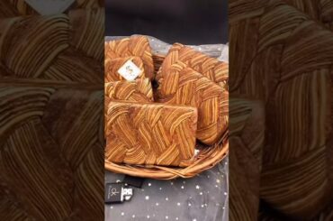 #chineseburger #food #baking #bread #nonvegworld #croissant #breadroll #cake #chickenpattyburger