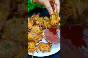 Pyaz Ke Pakode | Ramadan 2025 Iftar Special | iftar payaz ke pakode recipe #shorts #pakoda #recipe