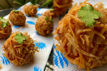 Crispy Chicken and Potato Thread Balls Recipe | Potato Snacks For Iftar | New Potato Snacks Recipe