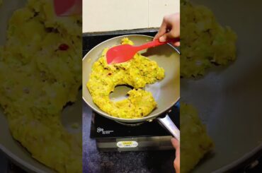 How to Make Bread Pakoda Recipe | Steet Food Style Bread Snack | Yummy BreadPakoda#shorts#foodshorts