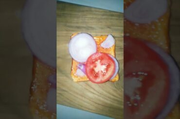 healthy sandwich making in just 2 minutes #healthysandwich #viralvideo#sandwichlover