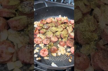 Delicious sausage & butternut squash pasta | healthy dinner ideas