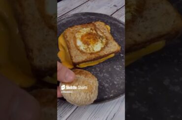 New way to make a egg sandwich