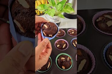 Chocolate cupcake #minivlog #snacks #food #shortsfeed #shorts #cooking #cake #brownie #recipe #iftar