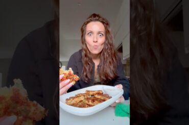 I lose weight eating these 4 Ingredient Broccoli Chicken Fritters #shorts