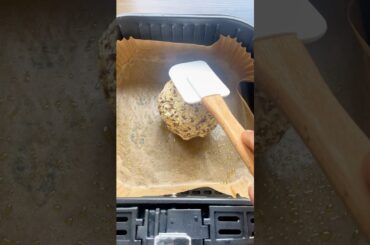 High protein crisp bread. Perfect snack or breakfast. #asmr  #healthybreakfast