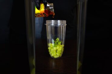 Grapes Juice making #mocktail #drink #mixing #lemon #7up #ice #freshjuice #recipe #healthy #asmr