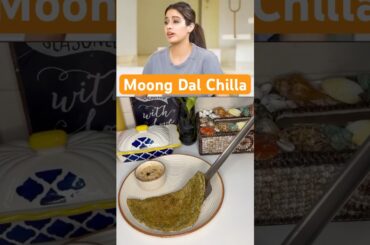 Janhvi Kapoor's Favourite Healthy & Tasty Food I Soft Soft Moong Dal Chilla Recipe #viral #ytshorts