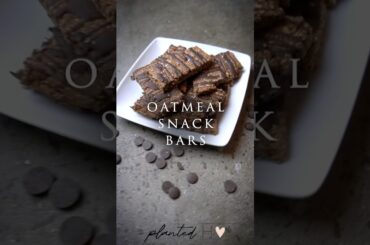 Oatmeal bars. #snack #recipe #easynutrition #delicious #easyrecipe #healthy #breakfast #chocolate