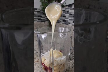 Creamy Smoothie Breakfast #shortvideo #recipe #morning #healthy #fruit #water #coconut #almond
