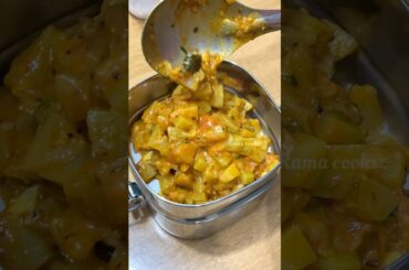 Lunch Recipe: Rice n sorakkai kootu appalam n fruit #shortsfeed #lunchideas #lunchbox