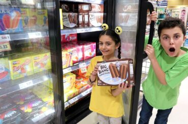Heidi Pretend Play Grocery Shopping for Healthy Food