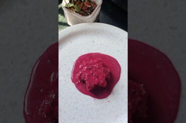 Aise Bnao Holi special easy sweet strawberry & beetroot milk bread #strawberry #beetroot #milk#asmr