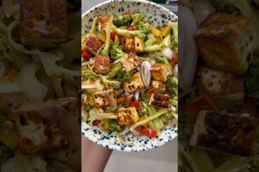 Broccoli paneer salad #saladrecipeforweightloss #healthyrecipe #diet #healthydiet