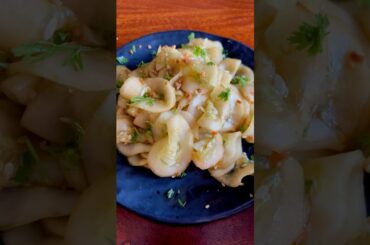 10 min Cucumber Salad Recipe | Japanese inspired  cucumber salad #food #youtubeshorts#healthysalad