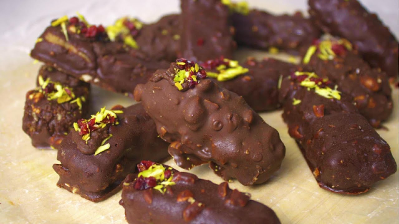 Snacks can be this healthy! No Bake Nutritious Energy Bar| Chocolate Snickers Style Oats & Nuts Bar Snacks can be this healthy! No Bake Nutritious Energy Bar| Chocolate Snickers Style Oats & Nuts Bar