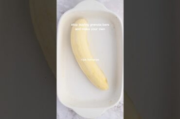 Healthy recipe in first pinned comment! #granolabars #oats #healthysnacks