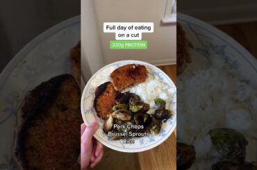 Elevate your fitness game with high-protein meals & lifting tips! #fok