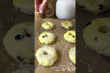 Easiest Blueberry Bagels #healthyfamily #easyrecipe #healthyfam #easyrecipes #recipe #healthysnacks