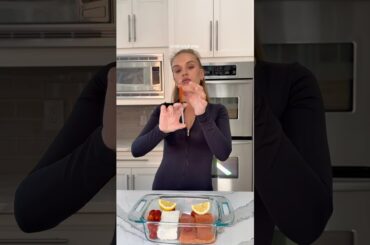 5 min lunch prep #cooking #recipe #prep #lifehacks #healthy #salmon #food